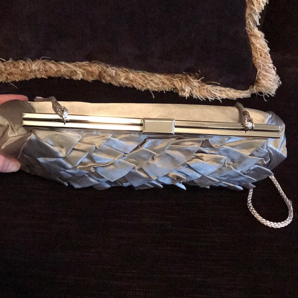 ‼️LAST DAY‼️EUC~ Kate Landry Satin Ruffle Bag - Picture 7 of 8